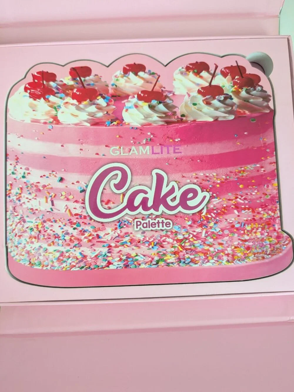 Glamlite cake palette